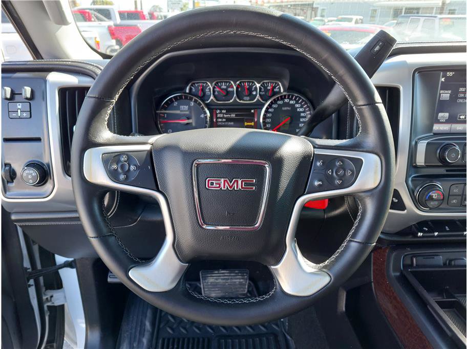 Used 2015 GMC Sierra 2500 SLE w/ SLE Preferred Package image 5