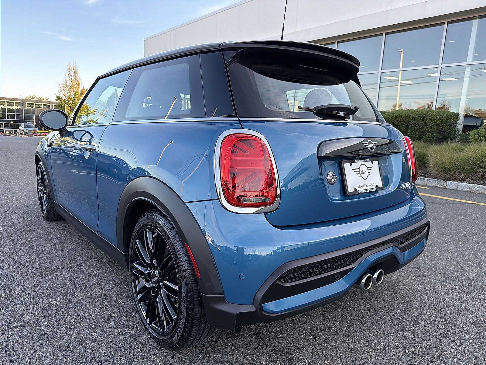 Used 2024 MINI Cooper S FWD image 12