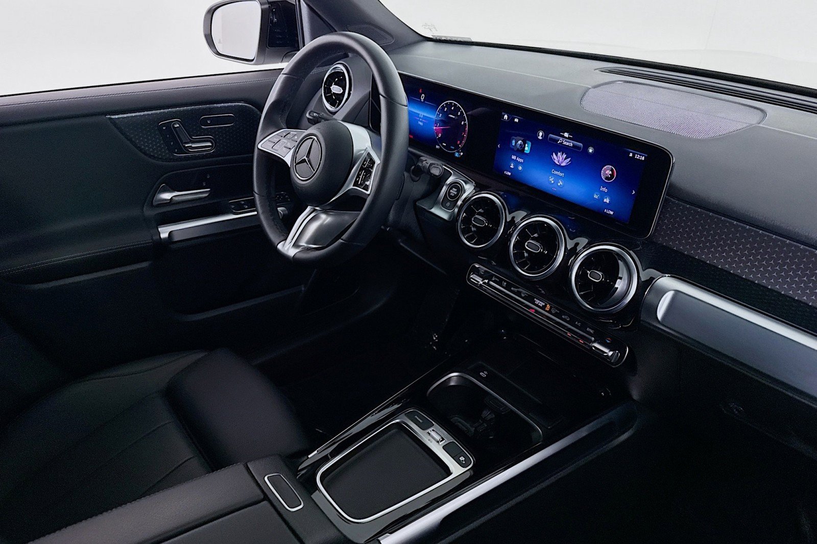 Certified 2026 Mercedes-Benz GLB 250 image 17