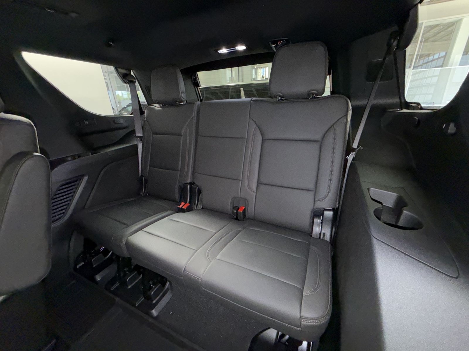 New 2026 Chevrolet Tahoe High Country AWD/4WD image 26