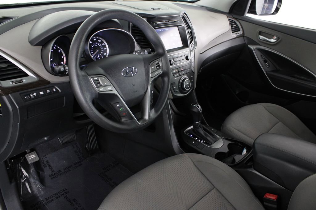 Used 2018 Hyundai Santa Fe Sport w/ 2.4L Value Package 02 FWD image 17