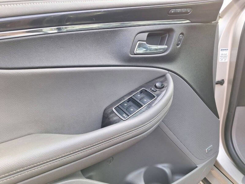 Used 2014 Chevrolet Impala LTZ image 8