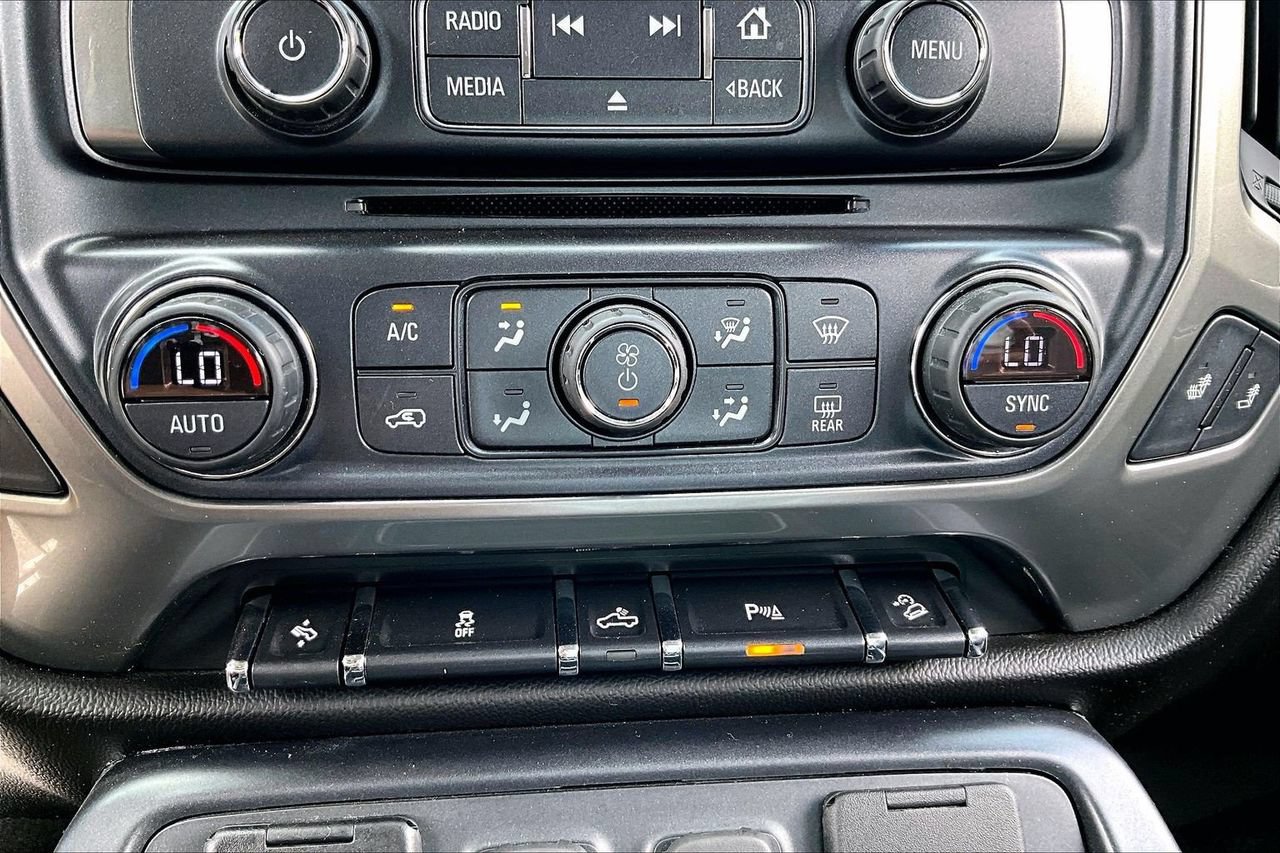 Used 2018 Chevrolet Silverado 1500 LT w/ All Star Edition AWD/4WD image 16