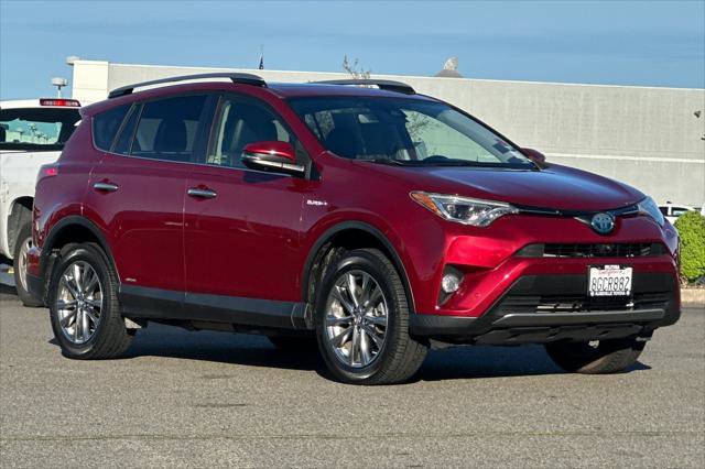 Certified 2018 Toyota RAV4 Limited w/ Advanced Technology Package image 5