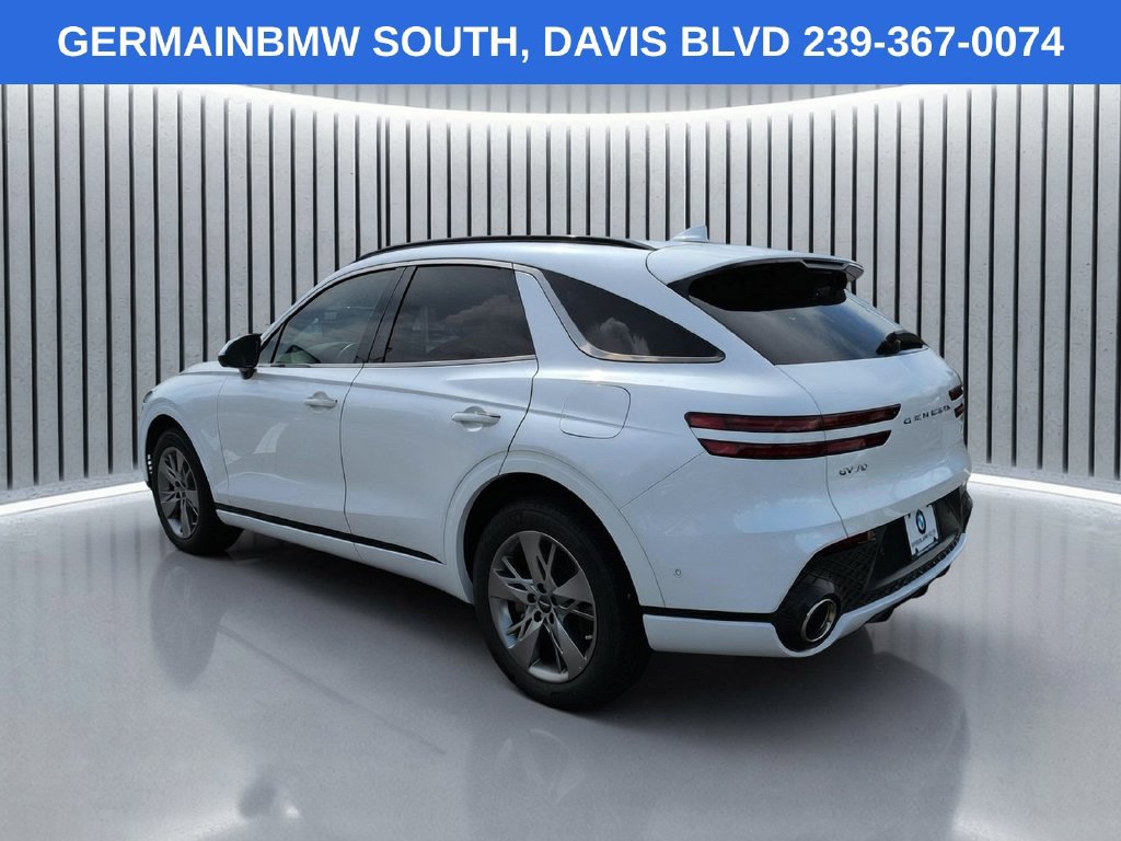 Used 2022 Genesis GV70 3.5T Sport w/ Sport Advanced Package AWD/4WD image 7