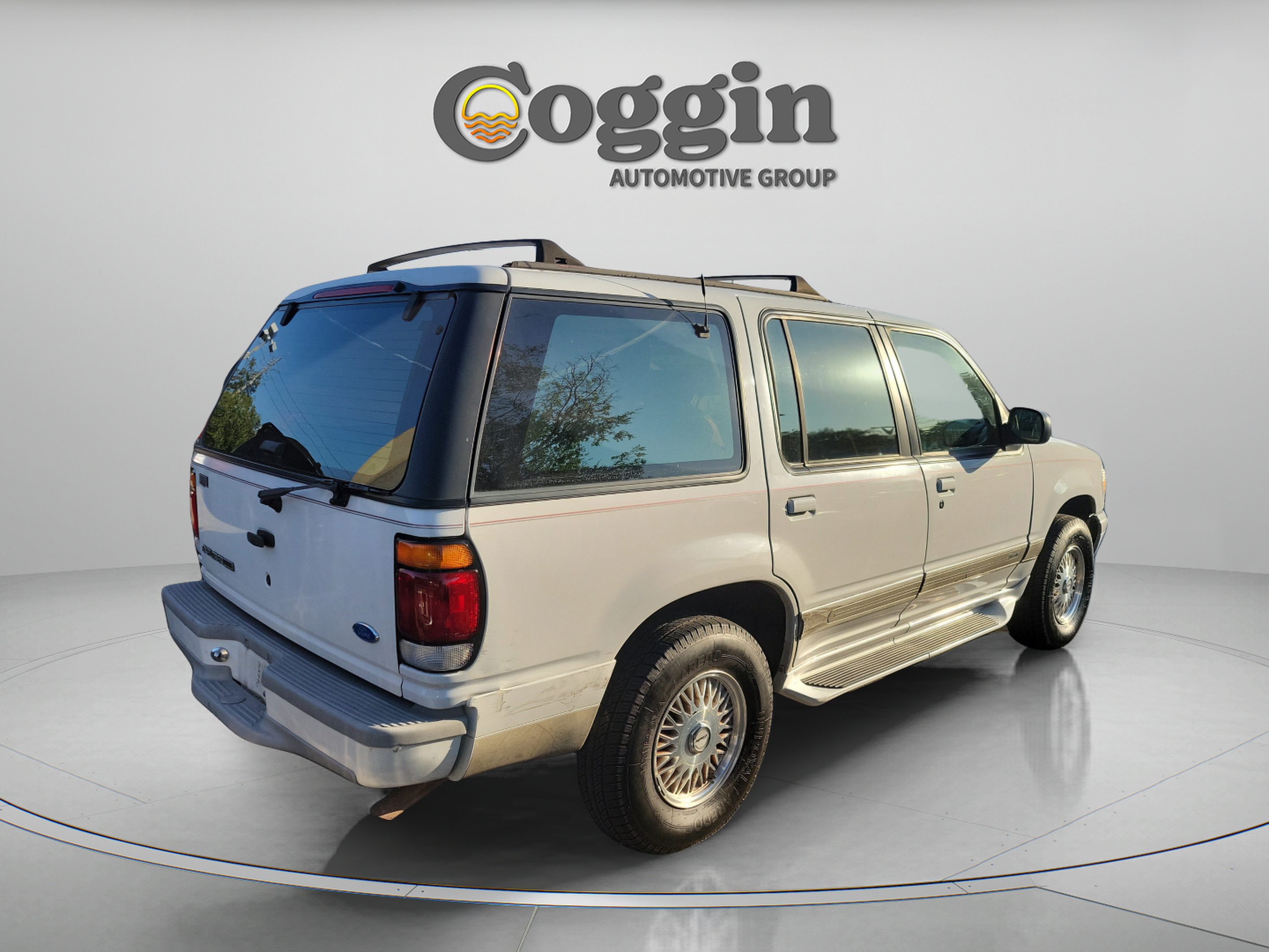 Used 1995 Ford Explorer Eddie Bauer RWD image 5