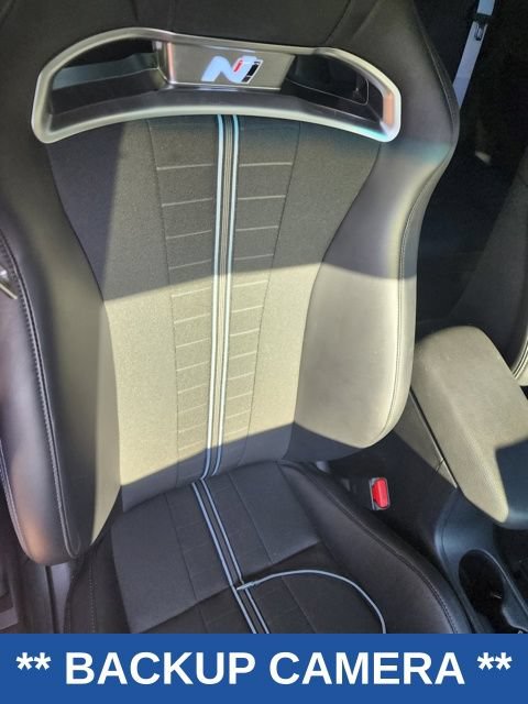 Used 2022 Hyundai Veloster N FWD image 3