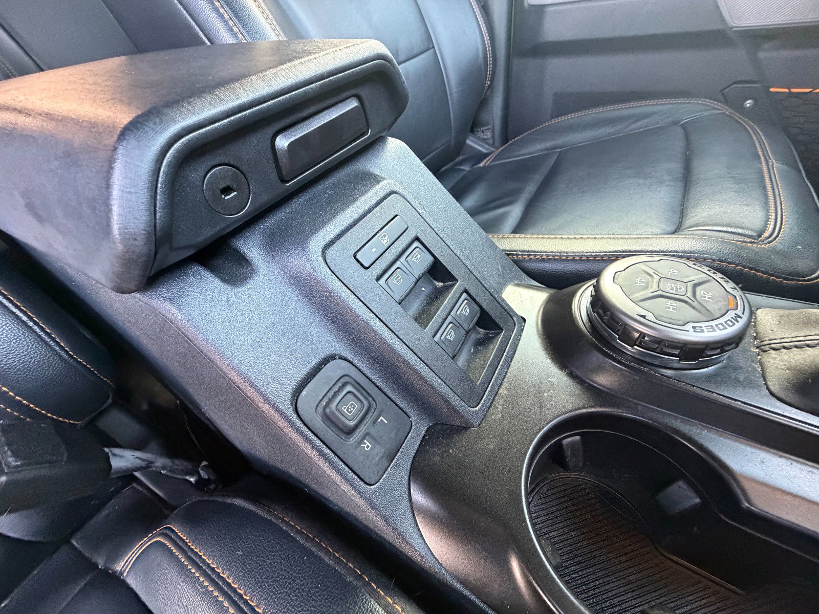 Used 2022 Ford Bronco Badlands image 34