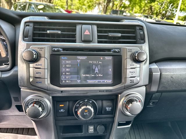 Used 2018 Toyota 4Runner SR5 Premium image 24