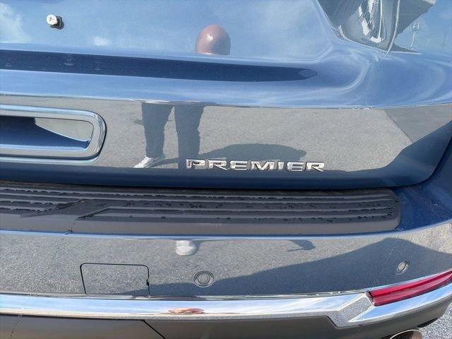 New 2026 Chevrolet Suburban Premier AWD/4WD image 8