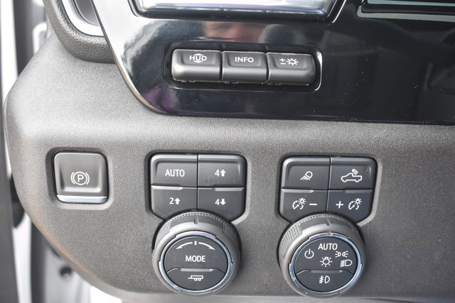 Used 2024 Chevrolet Silverado 1500 High Country image 33