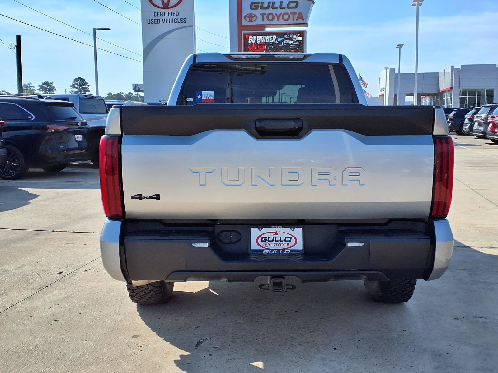 Used 2024 Toyota Tundra SR w/ SR Tow Package AWD/4WD image 7