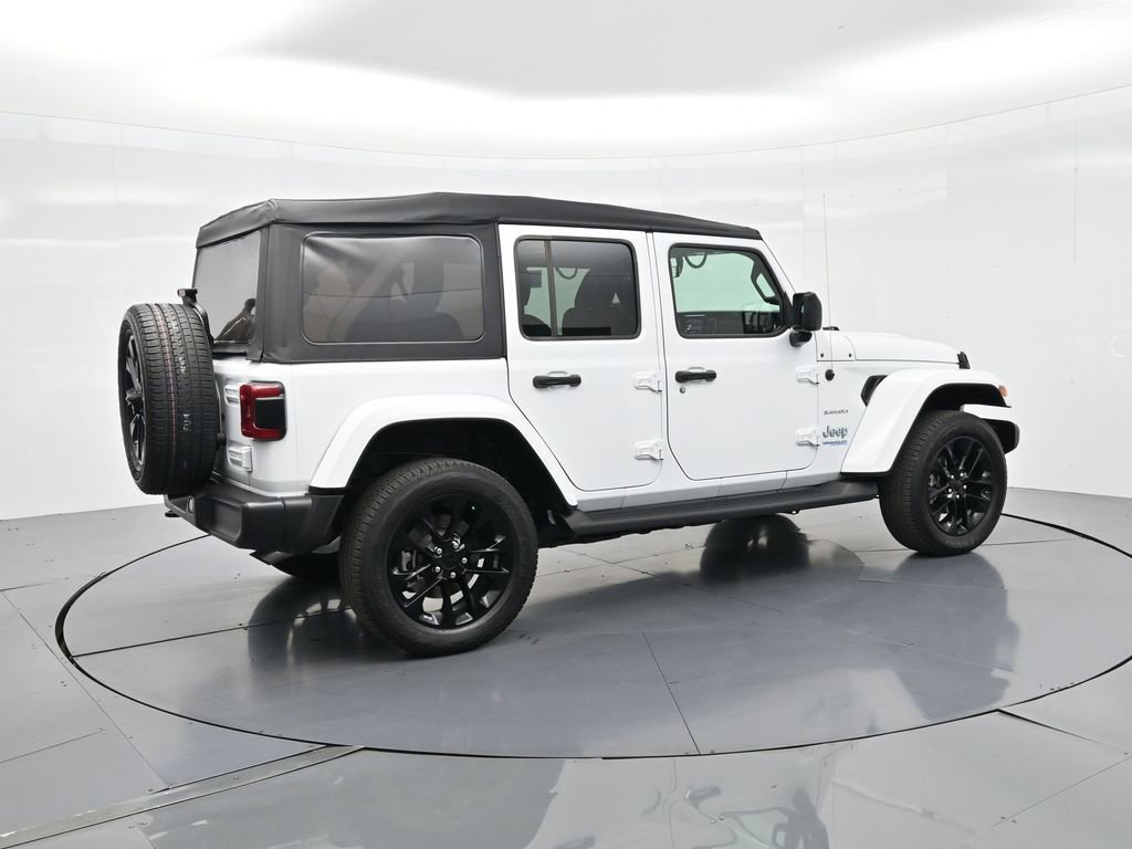Used 2021 Jeep Wrangler Unlimited Sahara w/ Cold Weather Group image 7