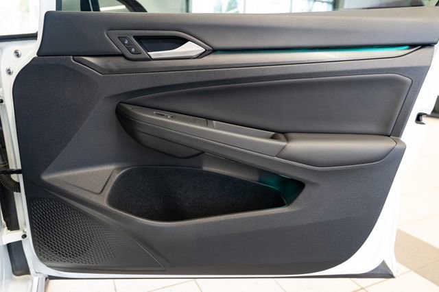 Used 2022 Volkswagen GTI SE FWD image 27