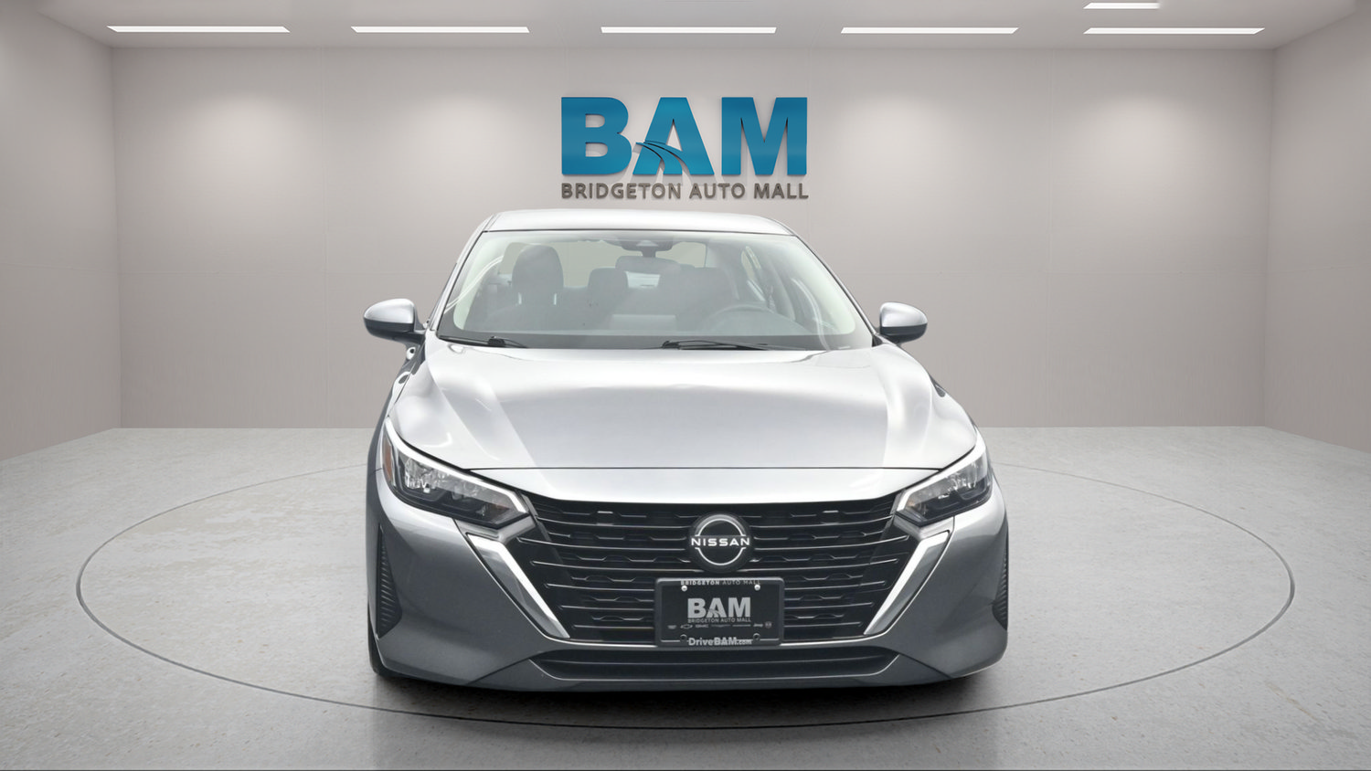 Used 2024 Nissan Sentra SV FWD image 2
