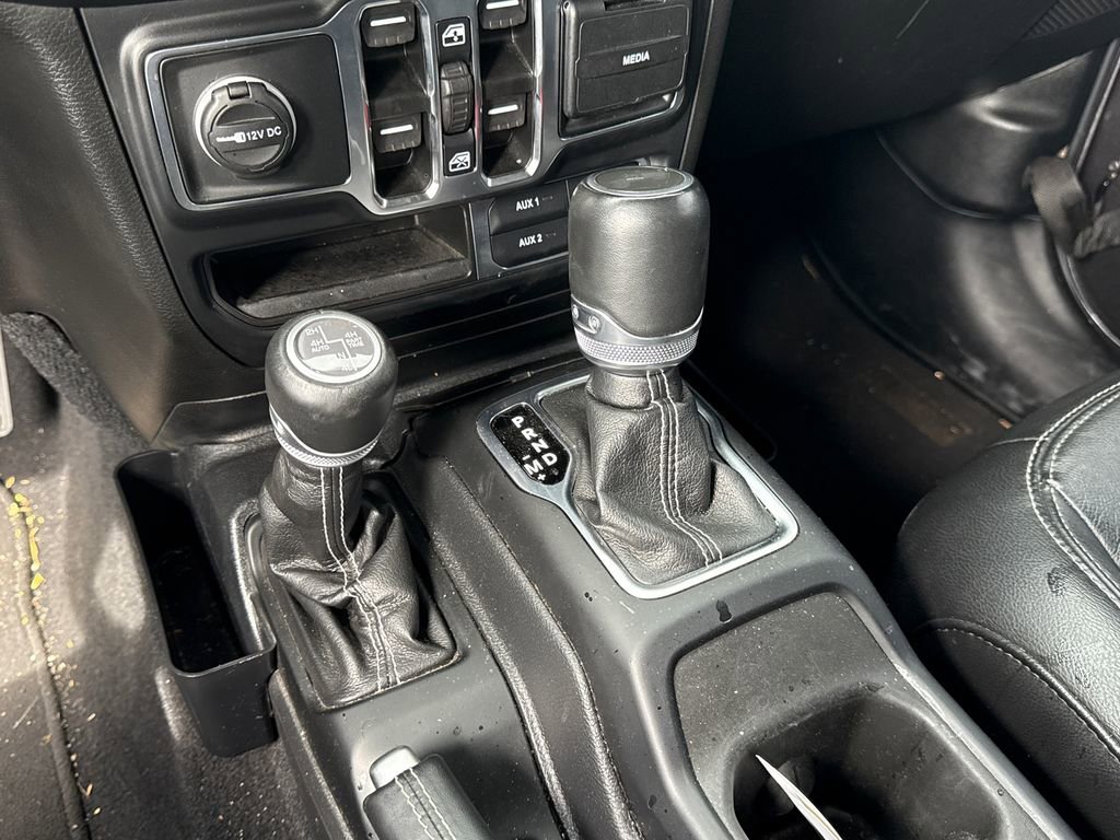 Used 2023 Jeep Wrangler Unlimited Sahara image 8