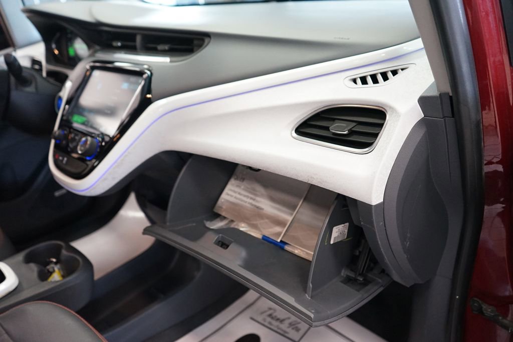 Used 2018 Chevrolet Bolt Premier w/ Driver Confidence II Package FWD image 46