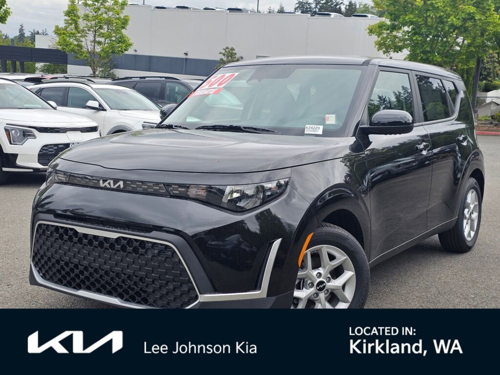 New 2025 Kia Soul LX w/ LX Technology Package