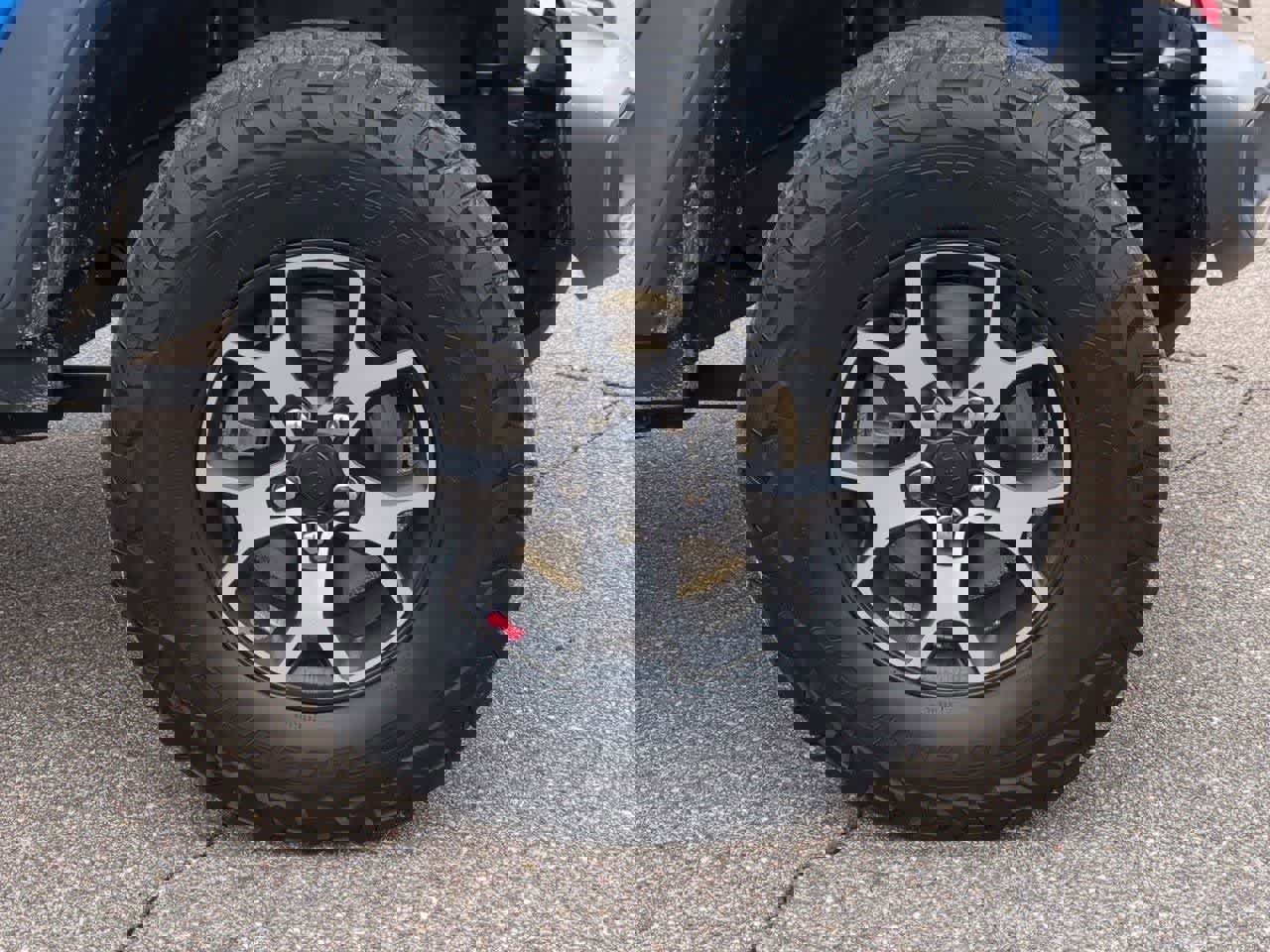 Used 2021 Jeep Wrangler Unlimited Rubicon w/ Cold Weather Group image 14