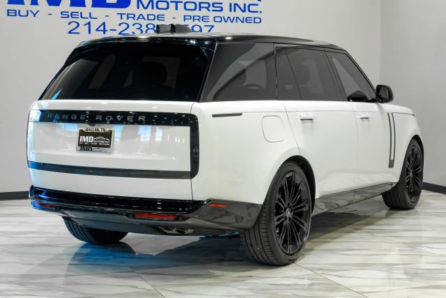 Used 2025 Land Rover Range Rover Long Wheelbase Autobiography AWD/4WD image 12