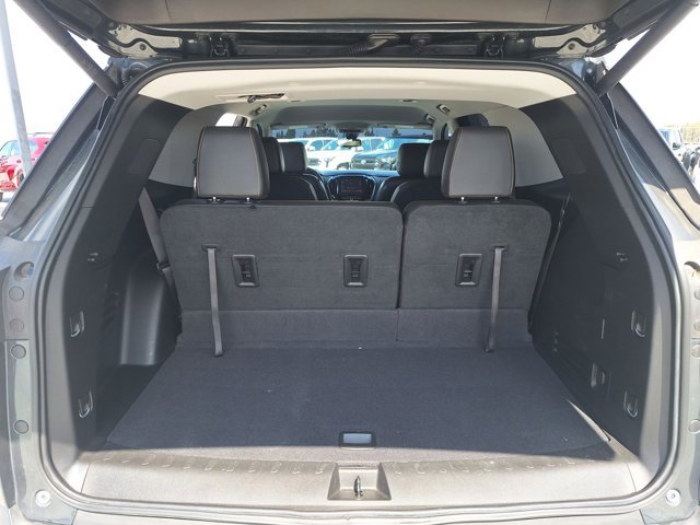 Used 2020 Chevrolet Traverse RS image 17