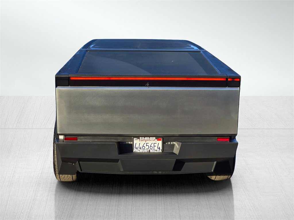 Used 2025 Tesla Cybertruck AWD Crew Cab image 5