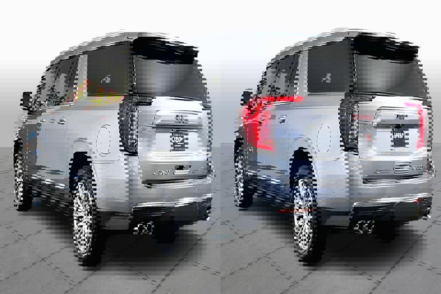 Used 2023 GMC Yukon XL Denali w/ Denali Reserve Package image 11