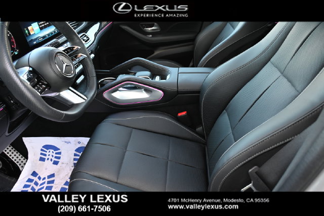Used 2024 Mercedes-Benz GLS 580 4MATIC image 12