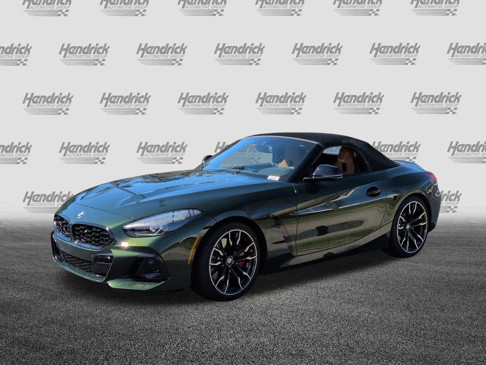 Used 2025 BMW Z4 M40i w/ Edition image 5