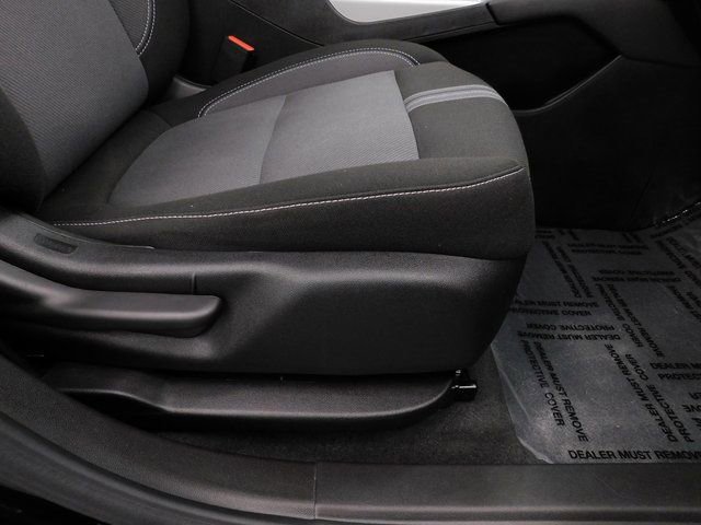 Used 2025 Chevrolet Blazer LT image 34