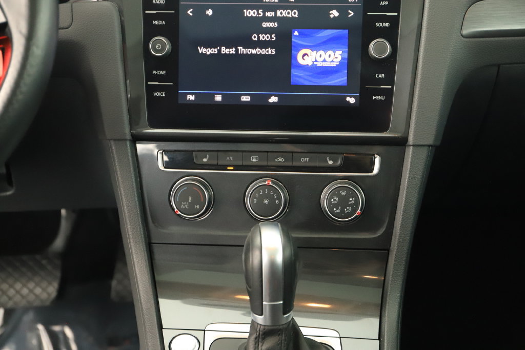 Used 2018 Volkswagen Golf SE FWD image 20