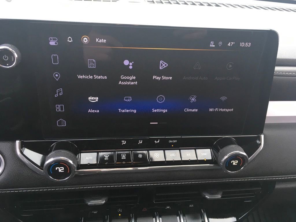 Used 2024 Chevrolet Colorado LT w/ LT Convenience Package image 24