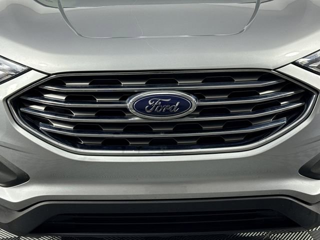 Used 2020 Ford Edge SE image 24