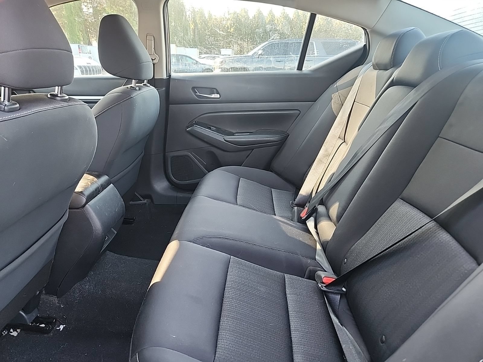 Used 2021 Nissan Altima 2.5 SV FWD image 6