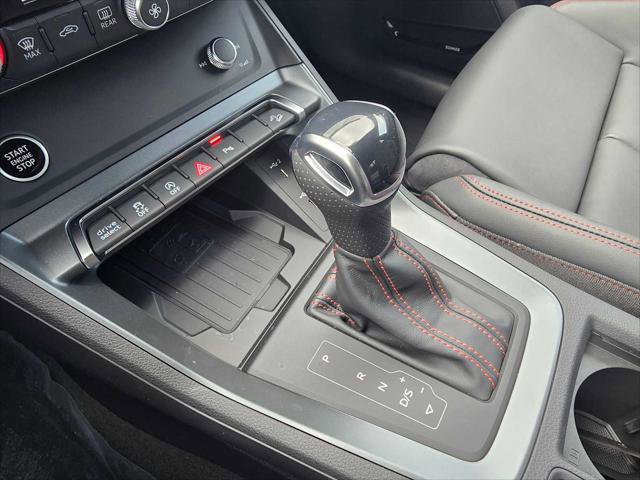 Used 2025 Audi Q3 2.0T Premium Plus w/ Premium Plus Package AWD/4WD image 30