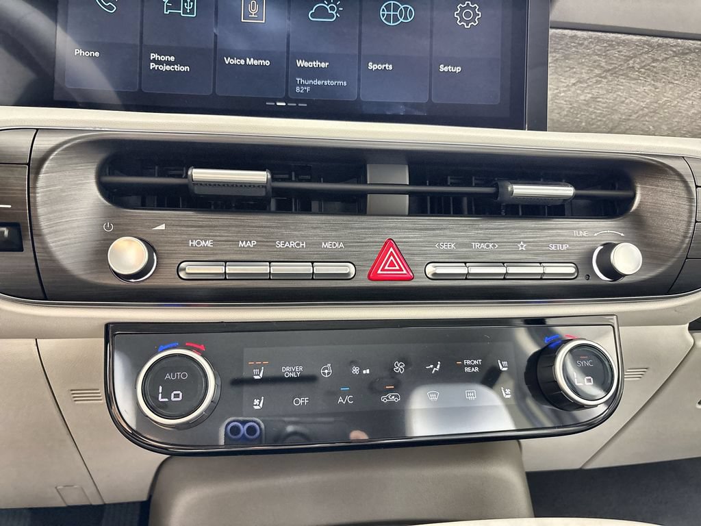New 2026 Hyundai Palisade SEL Premium FWD image 17