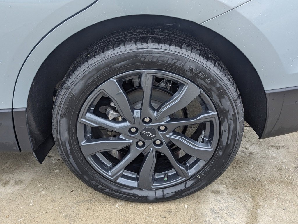 Used 2022 Chevrolet Equinox RS image 16