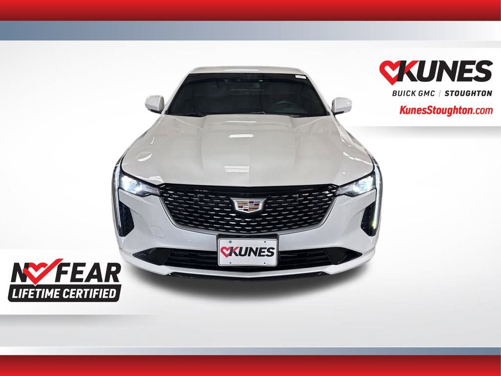 Used 2024 Cadillac CT4 Luxury image 4
