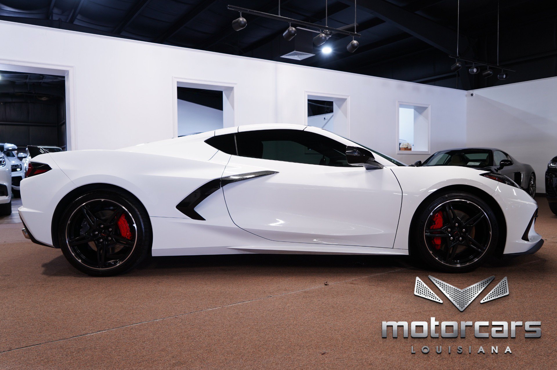 Used 2021 Chevrolet Corvette Stingray Preferred Cpe w/ Z51 Performance Package RWD image 8
