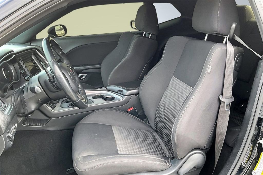 Used 2019 Dodge Challenger R/T image 25