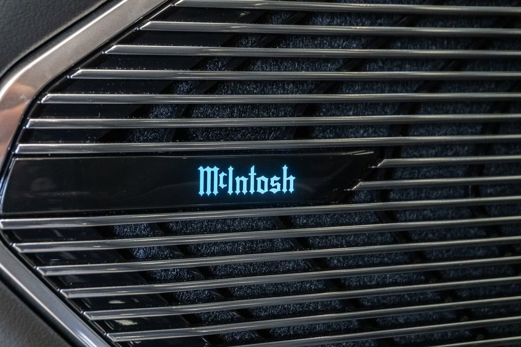 New 2026 Jeep Grand Cherokee L Summit image 9