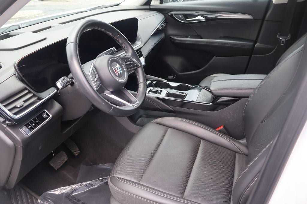 Used 2024 Buick Envision Preferred AWD/4WD image 5