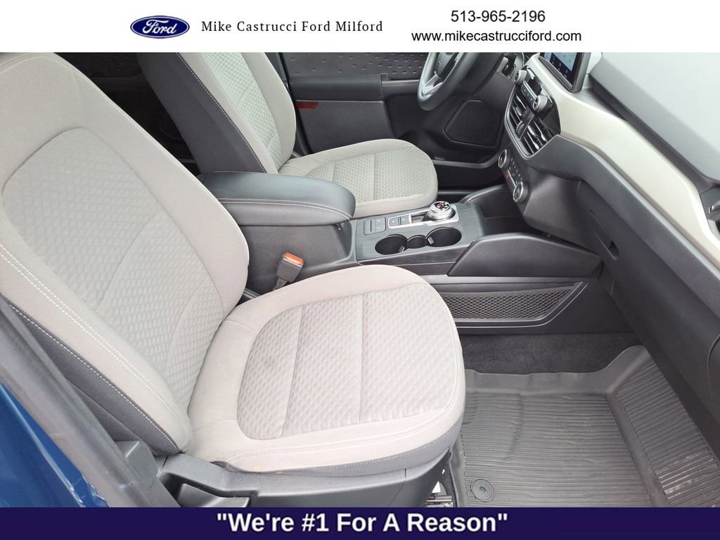 Used 2020 Ford Escape SE image 24