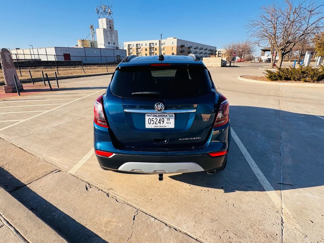 Used 2019 Buick Encore Preferred w/ Safety Package FWD image 8