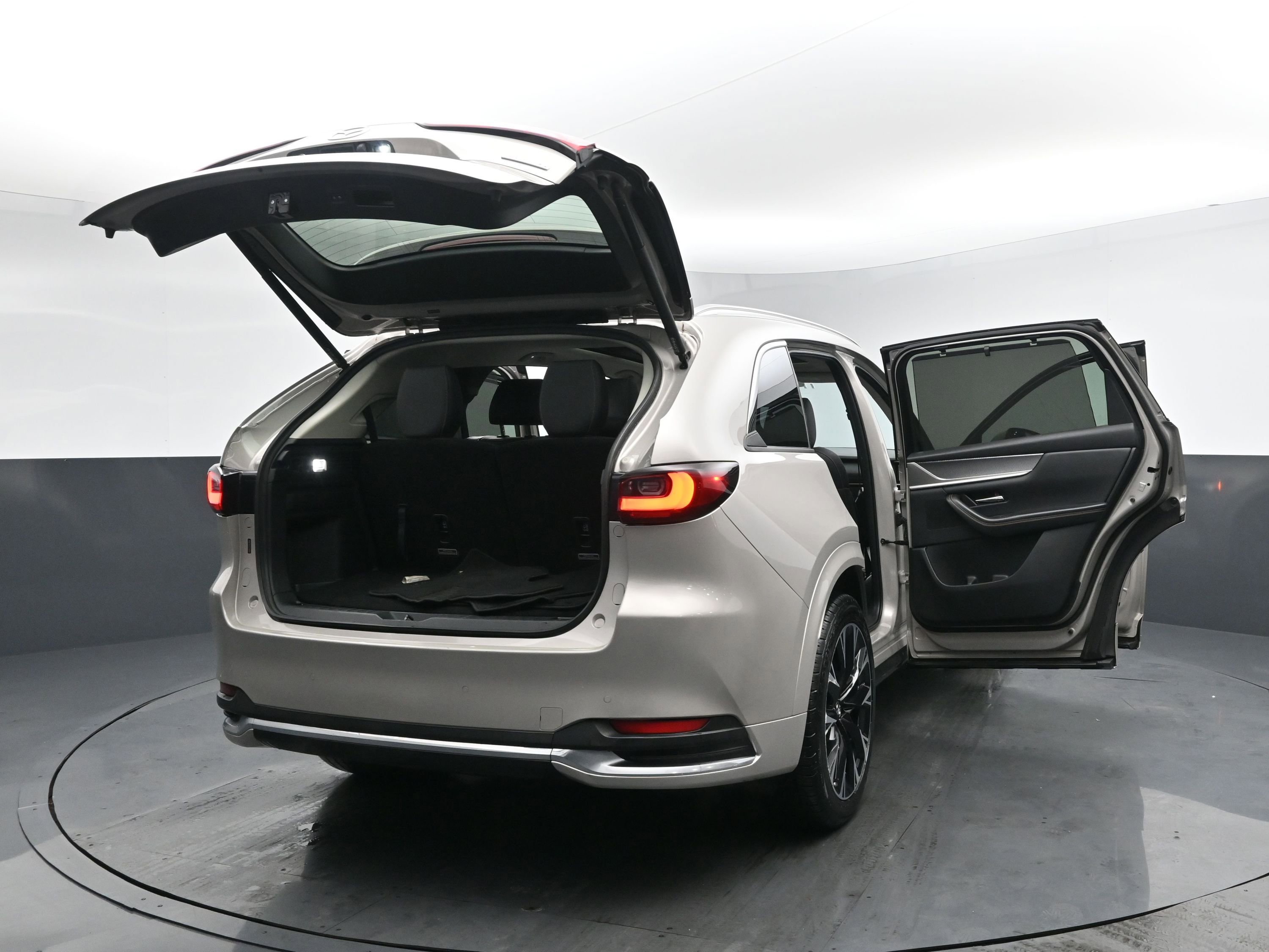 Used 2024 MAZDA CX-90 3.3 Turbo S image 30