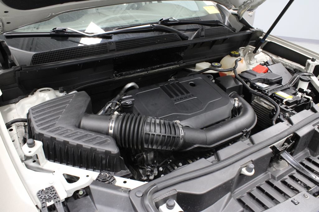 Used 2023 GMC Acadia SLE w/ Driver Convenience Package FWD image 15