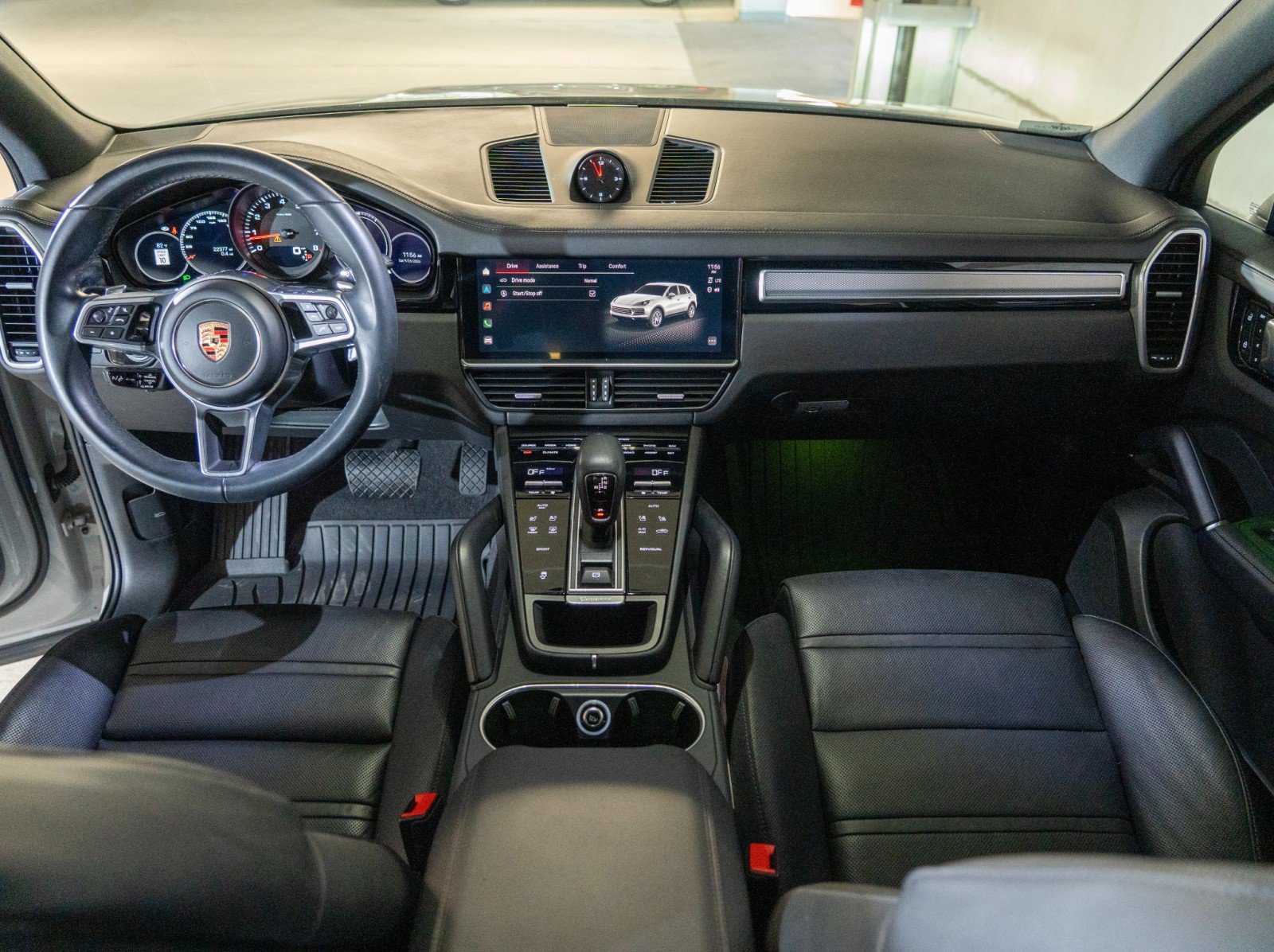 Certified 2023 Porsche Cayenne Platinum Edition AWD/4WD image 25