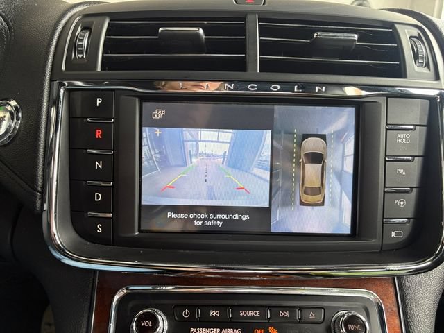 Used 2017 Lincoln Continental Reserve w/ Technology Package AWD/4WD image 26