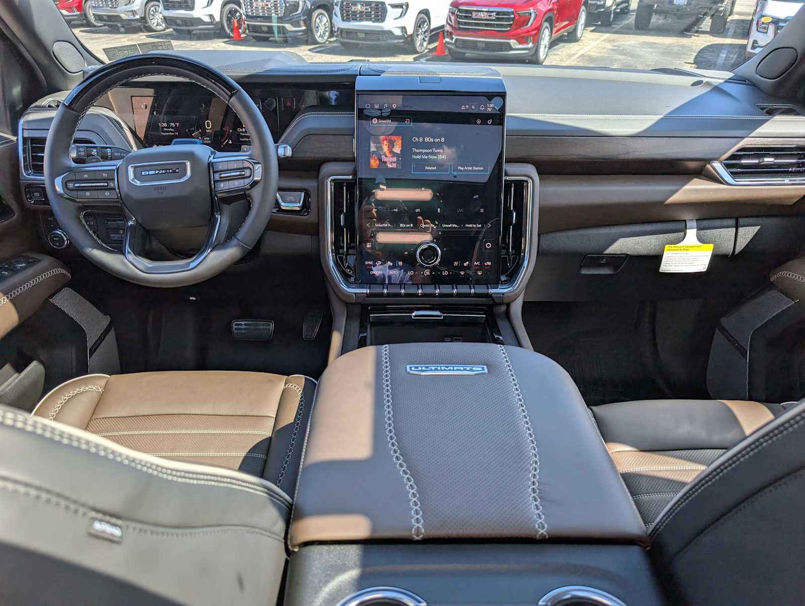 New 2026 GMC Yukon Denali Ultimate w/ LPO, Floor Liner Package AWD/4WD image 13