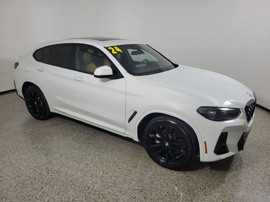 Used 2024 BMW X4 xDrive30i w/ M Sport Package AWD/4WD image 35